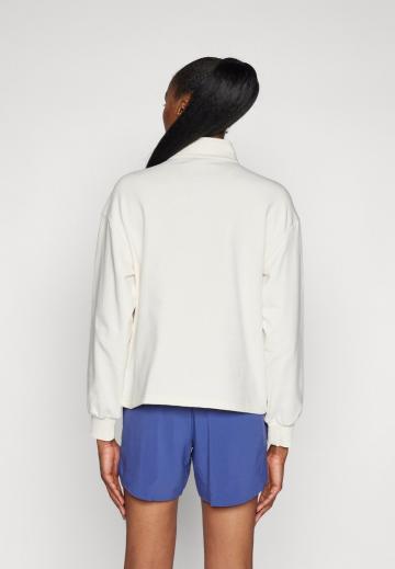 Спортивная толстовка