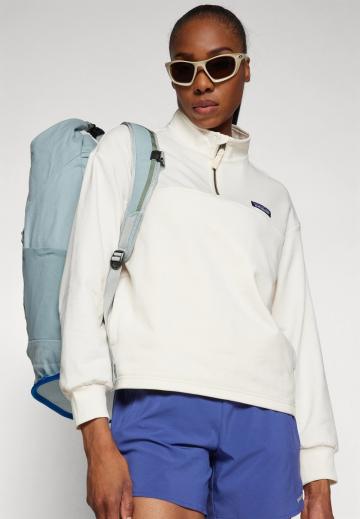 Спортивная толстовка