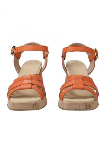 Босоножки на платформе