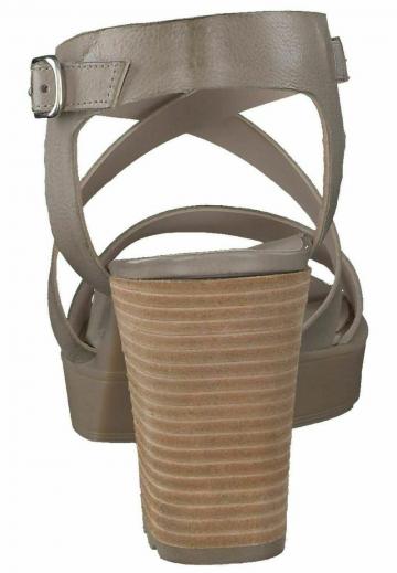 Босоножки на платформе