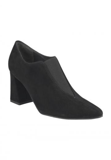 Туфли на высоком каблуке