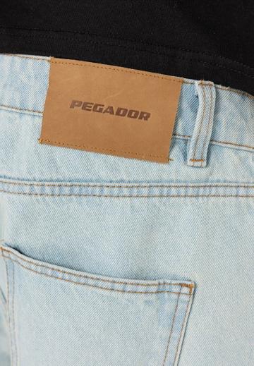 Свободные джинсы