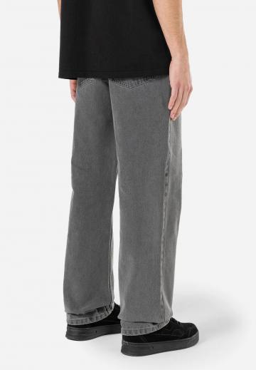 Свободные джинсы