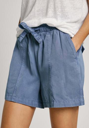 Джинсовые шорты
