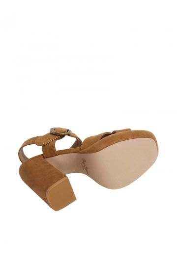 Босоножки на платформе