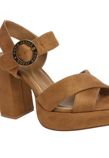 Босоножки на платформе