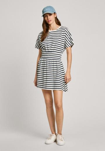 Короткое платье