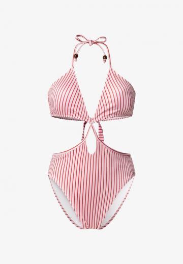 Слитный купальник