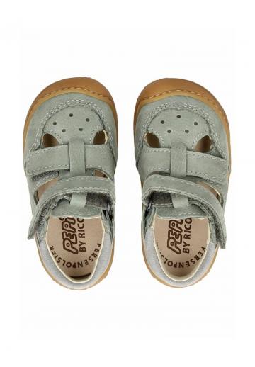 Детская обувь