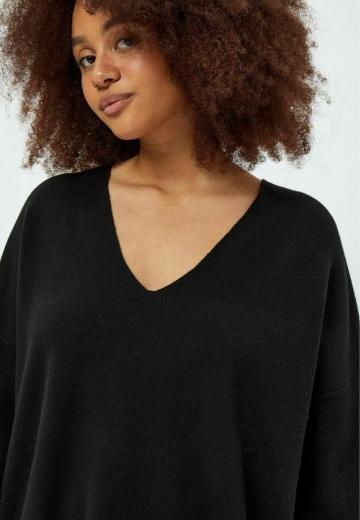 Длинный пуловер