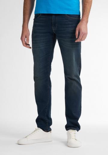 Узкие джинсы