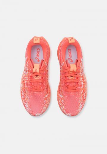 Беговые кроссовки