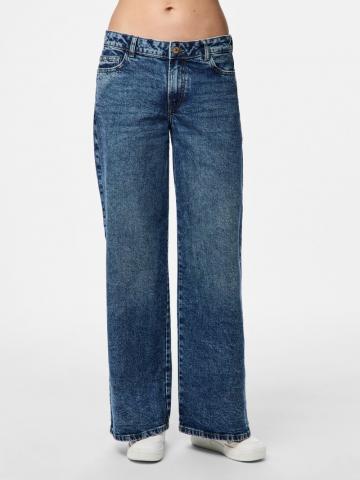 Свободные джинсы