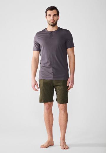 Пижама с шортами