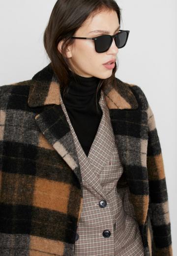 Солнечные очки