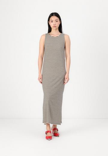 Пляжное платье