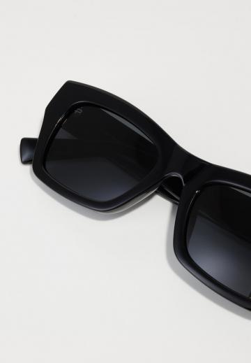 Солнечные очки