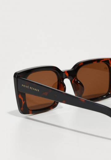 Солнечные очки