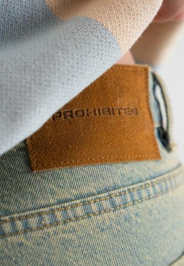 Свободные джинсы