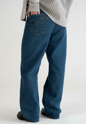 Свободные джинсы