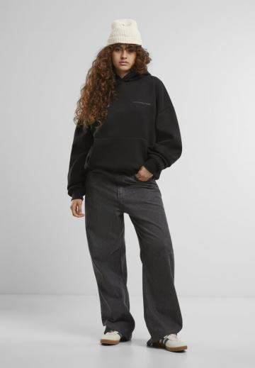 Пуловер с капюшоном