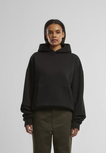 Пуловер с капюшоном