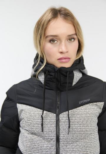 Спортивная куртка