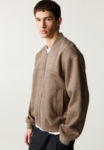 Куртка бомбер