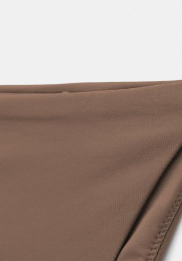 Низ от бикини