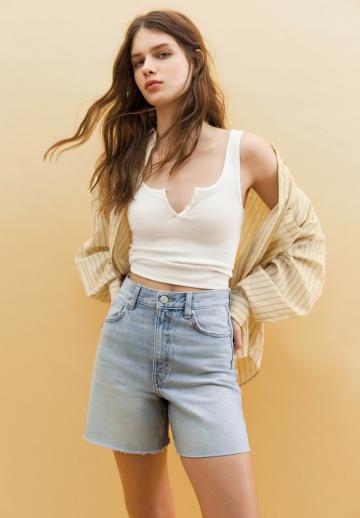 Джинсовые шорты