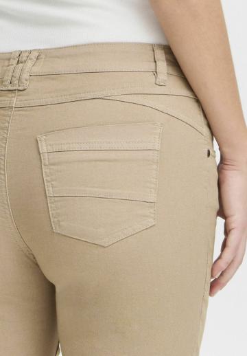 Джинсовые шорты