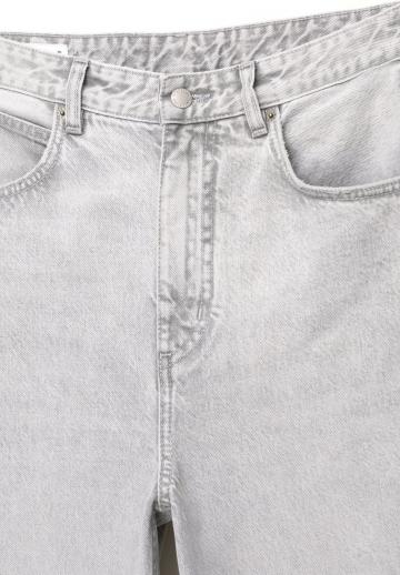 Свободные джинсы