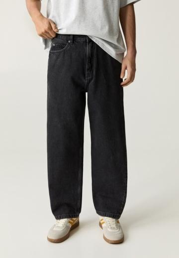 Свободные джинсы