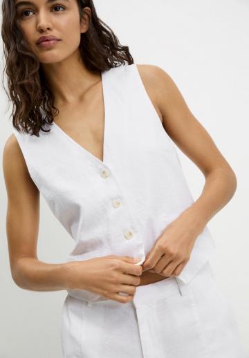 Джинсовая жилетка