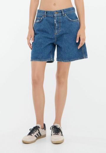 Джинсовые шорты