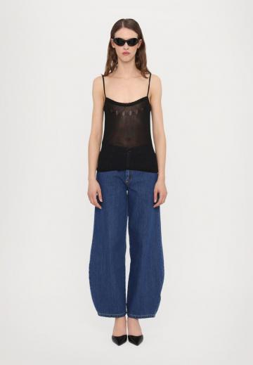 Топ на бретельках