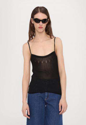 Топ на бретельках