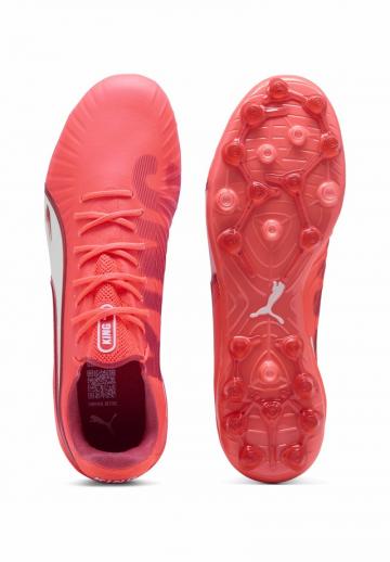 Футбольные бутсы