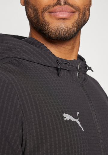 Спортивная куртка