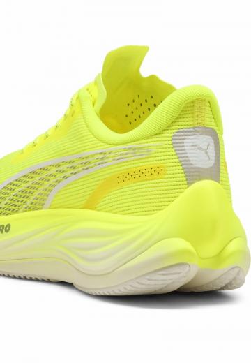 Беговые кроссовки