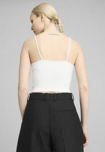 Топ на бретельках