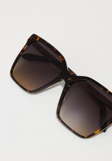 Солнечные очки