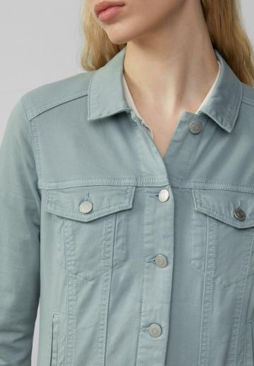 Джинсовая куртка