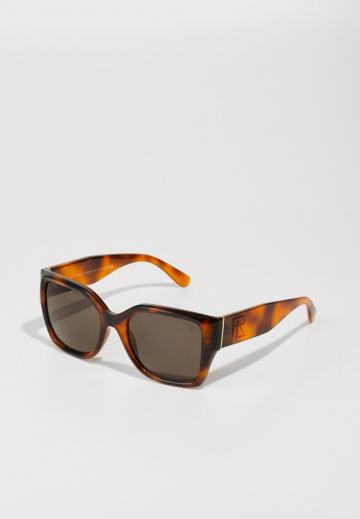 Солнечные очки