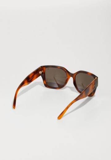 Солнечные очки