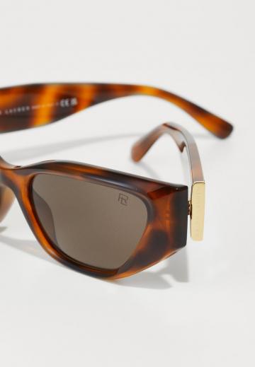 Солнечные очки