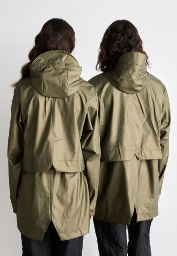 Куртка-дождевик
