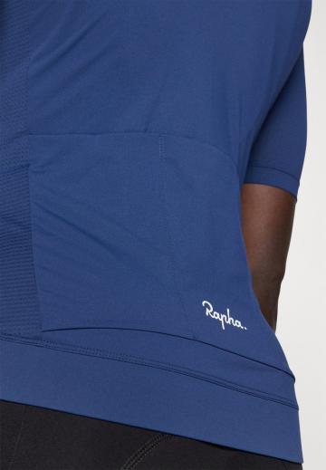 Спортивная форма