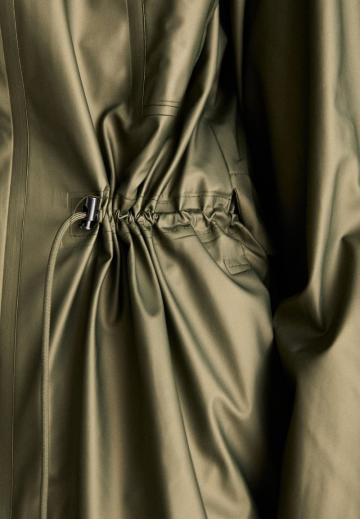 Куртка-дождевик