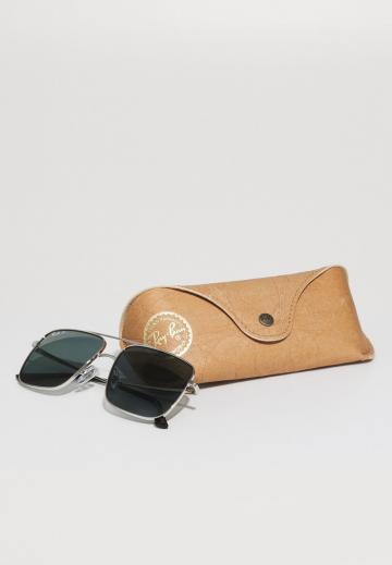 Солнечные очки